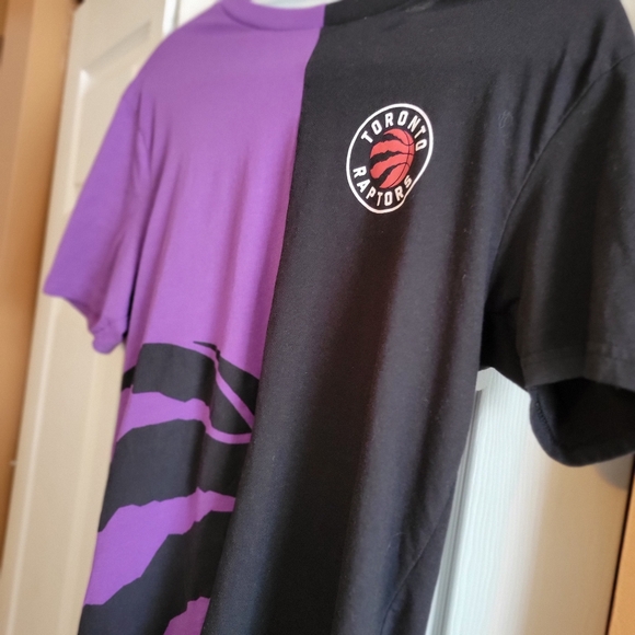 NBA TORONTO RAPTORS Womens size Medium long fit color block t shirt - Picture 3 of 5